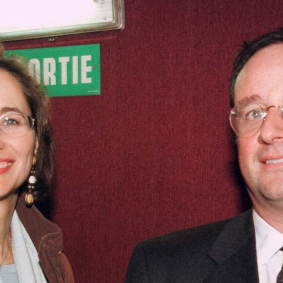 Ségolène Royal et François Hollande à la générale de la pièce "Un tramway nommé désir" à Paris en 1999.