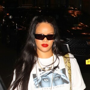 Rihanna et son compagnon Asap Rocky sortent d'un rendez-vous à New York le 12 août 2022. 