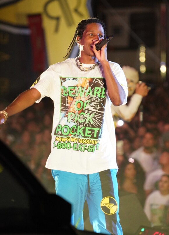 Le rappeur A$AP Rocky lors de son premier concert depuis sa sortie de prison, au Real Street Festival. Anaheim, Californie.