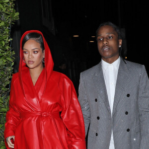 Rihanna, enceinte, et son compagnon ASAP Rocky arrivent au restaurant "Giorgio Baldi" à Los Angeles