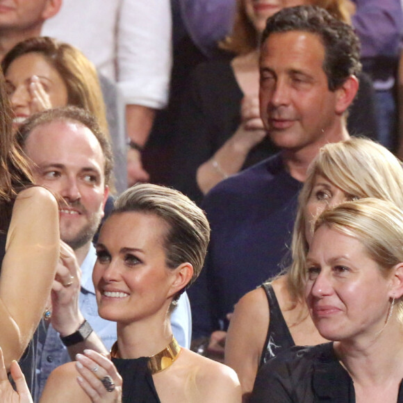 Exclusif - Amanda Sthers, Hortense D'Esteve, Laeticia Hallyday, Luana Belmondo - People au concert de Johnny Hallyday au POPB de Bercy a Paris - Jour 2. Le 15 juin 2013