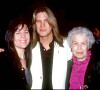 Patrick Juvet avec sa soeur Nancy et sa mère Janine, à Paris