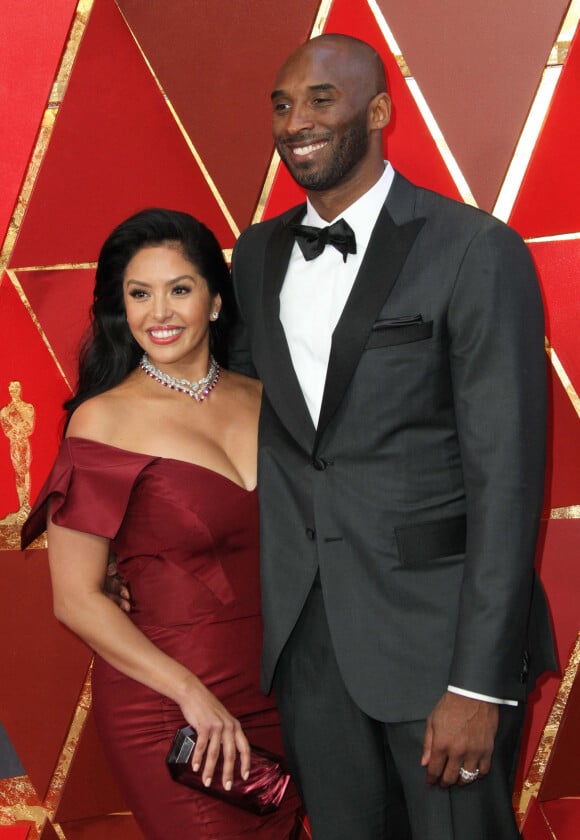 Kobe Bryant et sa femme Vanessa - Photocall - 90ème cérémonie des Oscars 2018 au théâtre Dolby à Los Angeles, le 4 mars 2018. © AdMedia via ZUMA Press/Bestimage