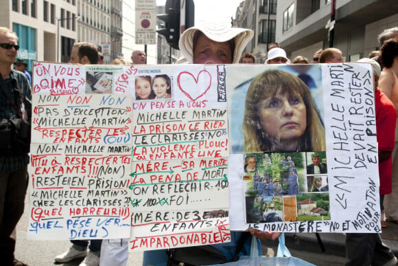 Manifestation organisée par les parents des victimes de Marc Dutroux. Bruxelles le 19 août 2012