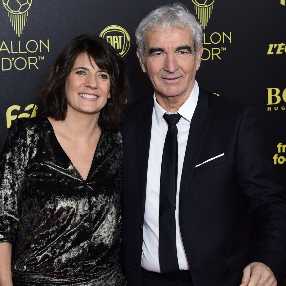 Estelle Denis et son compagnon Raymond Domenech - Cérémonie du Ballon d'Or 2019 à Paris le 2 décembre 2019. © JB Autissier/Panoramic/Bestimage