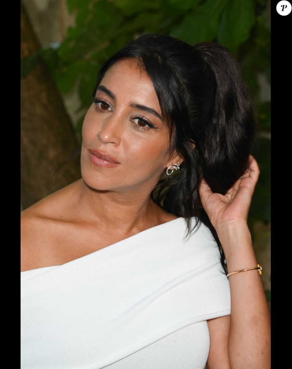 Leïla Bekhti au photocall du film "C'est Mon Homme" lors du 15ème festival du film francophone de Angoulême, France, le 27 août 2022.
