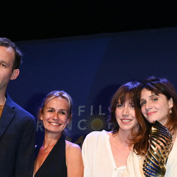 Damien Bonnard, Benjamin Lavernhe, Sandrine Bonnaire, Sara Giraudeau, Judith Chemla et Léopold Legrand - Clôture du 15e Festival du film francophone d'Angoulême, le 28 août 2022. © Coadic Guirec/Bestimage