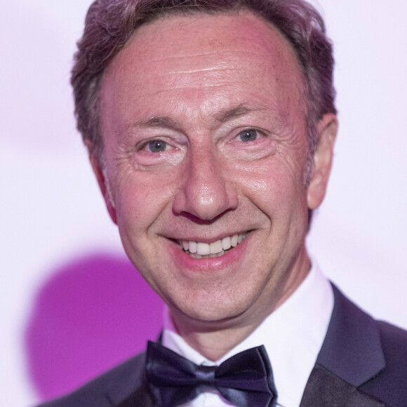 Stéphane Bern lors du Bal de la Rose 2022 au Sporting Club de Monaco en faveur de la Fondation Princesse Grace le 8 juillet 2022. © Cyril Moreau / Pool Monaco / Bestimage 