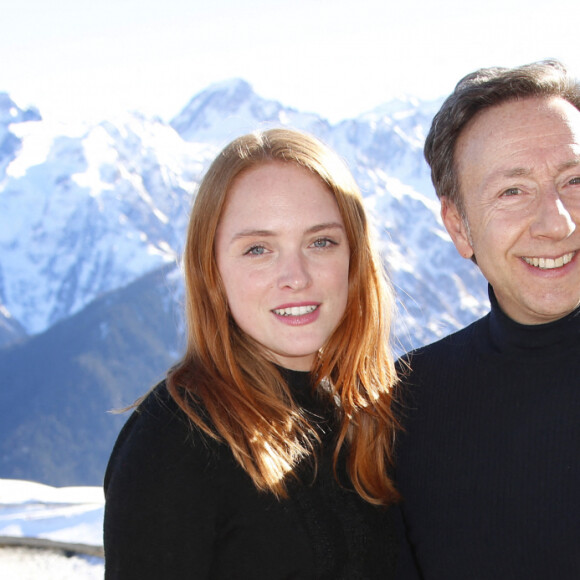 Mélanie Robert, Stéphane Bern - Photocall lors de la 24ème édition du Festival des Créations TV de Luchon le 9 février 2022. © Christophe Aubert via Bestimage