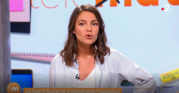 La nouvelle humoriste de "Télématin", Alexandra Pizzagalli, se fait interrompre en direct pendant son sketch par France 2
