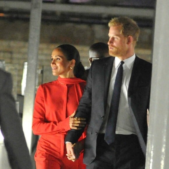 Le prince Harry, duc de Sussex et Meghan Markle, duchesse de Sussex, arrivent au "One Young World Summit 2022" à Manchester, le 5 septembre 2022.