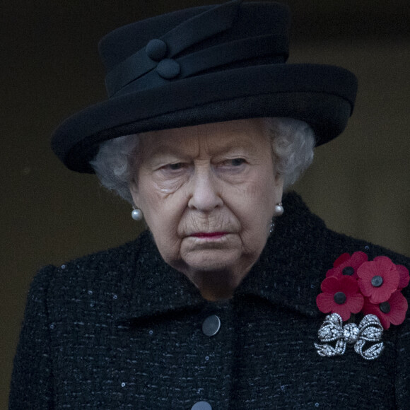 La reine Elisabeth II d'Angleterre - La famille royale d'Angleterre lors du National Service of Remembrance à Londres le 10 novembre 2019.