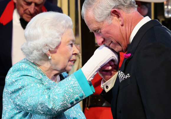 La reine Elisabeth II d'Angleterre et le prince Charles - La famille royale d'Angleterre lors des célébrations du 90ème anniversaire de la reine Elisabeth II au château de Windsor. Le 15 mai 2016