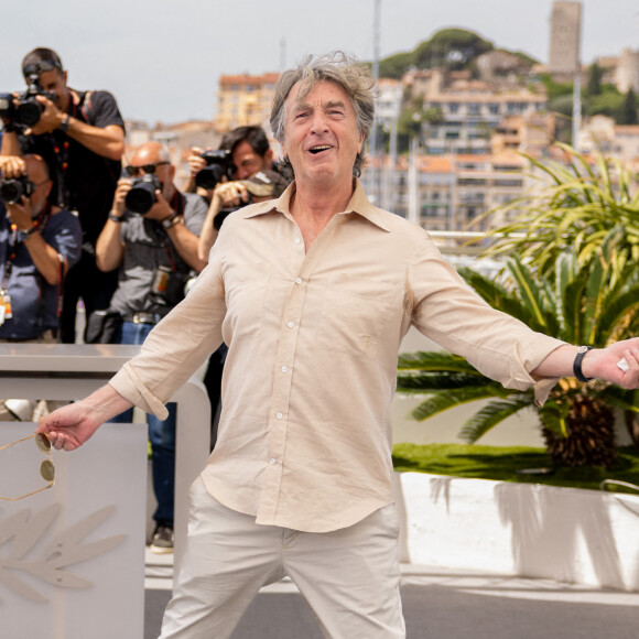 François Cluzet au photocall de "Mascarade" lors du 75ème Festival International du Film de Cannes, le 28 mai 2022. © Olivier Borde / Bestimage 