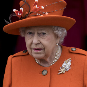 La reine Elizabeth II - La famille royale d'Angleterre arrive à la messe de Noël à l'église Sainte-Marie-Madeleine à Sandringham, le 25 décembre 2017.