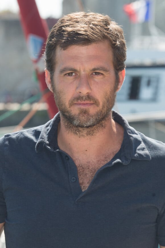 Lannick Gautry - Photocall de "Le Mystère du lac" dans le cadre du 17ème festival de fiction TV de La Rochelle sur le Vieux Port