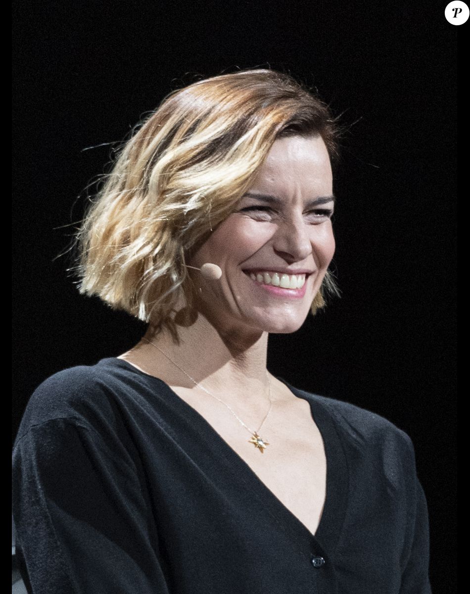 Exclusif - Fauve Hautot - Enregistrement de l'émission "La Chanson secrète 5", diffusée le 11 janvier 2020 sur TF1, à Paris. Le 17 décembre 2019 © Gaffiot-Perusseau / Bestimage