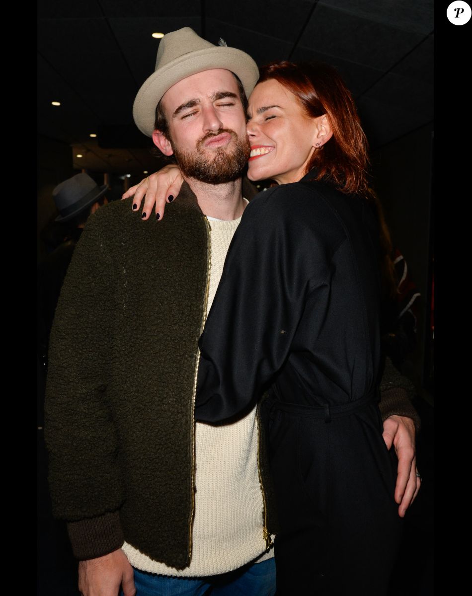 Exclusif - Fauve Hautot et son ex-compagnon Jules Renault - People à la générale de la comédie musicale "Saturday Night Fever" au Palais des Sports de Paris le 9 février 2017. © Coadic Guirec - Dominique Jacovides / Bestimage