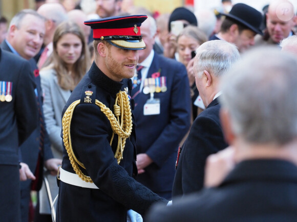 Le prince Harry assiste à la commémoration des champs du souvenir à l'abbaye de Westminster le 8 novembre 2018. 