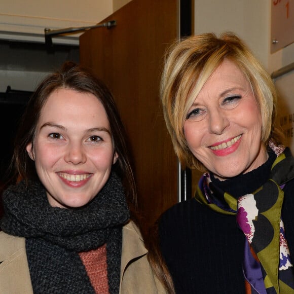 Clémence Ansault et sa mère Chantal Ladesou - People à la projection du film "Un homme et une femme" en version restaurée, pour fêter les 50 ans du film ainsi que les 13 ans de Sophie Dulac Distribution au cinéma L'Arlequin, à Paris, le 6 novembre 2016. © Coadic Guirec/Bestimage 