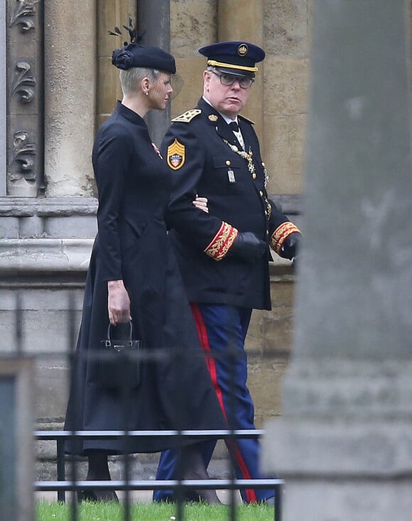 Le prince Albert et la princesse Charlene au Westminster Abbey pour les funérailles de la reine Elizabeth II. Londres, le 19 septembre 2022. Photo by WP Pix/Splash News/ABACAPRESS.COM