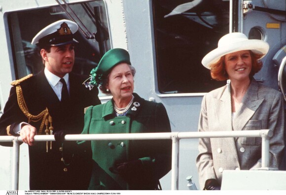 Sarah Ferguson en 1991 avec la reine Elizabeth II