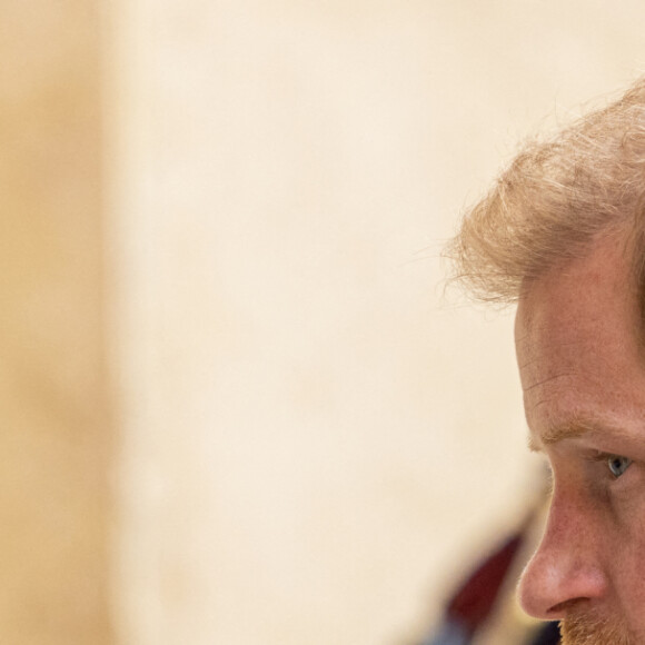 Le prince Harry, duc de Sussex - Procession pédestre des membres de la famille royale depuis la grande cour du château de Windsor (le Quadrangle) jusqu'à la Chapelle Saint-Georges, où se tiendra la cérémonie funèbre des funérailles d'Etat de reine Elizabeth II d'Angleterre. Windsor, le 19 septembre 2022 