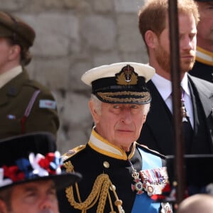 Le roi Charles III d'Angleterre, le prince Harry, duc de Sussex - Sorties du service funéraire à l'Abbaye de Westminster pour les funérailles d'Etat de la reine Elizabeth II d'Angleterre. Le 19 septembre 2022 