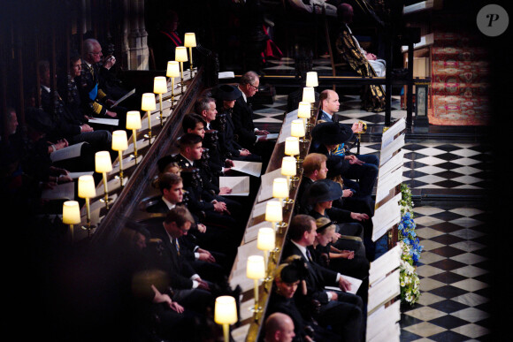 Le prince William, prince de Galles, Le prince Harry, duc de Sussex - Cérémonie funèbre en La Chapelle Saint-Georges en présence des 15 Premiers ministres des royaumes qui ont exercé pendant les 70 ans de règne de la reine Elizabeth II d'Angleterre. © Ben Birchall / Bestimage 