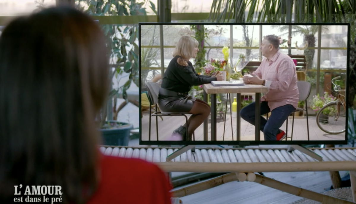 Photo : Agnès (L'amour est dans le pré) lors de son speed-dating avec ...