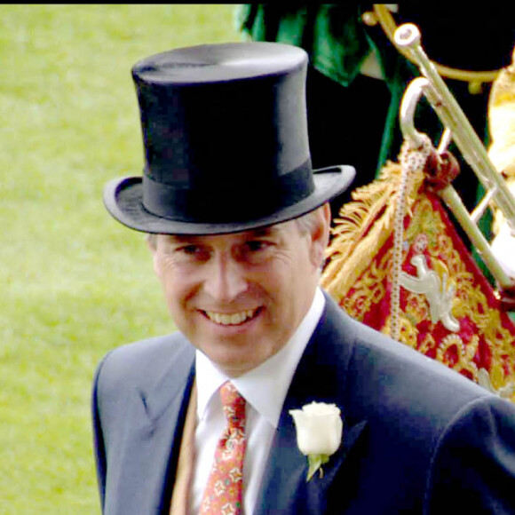 ANDREW DUC DE YORK ET CHARLES PRINCE DE GALLES - OUVERTURE DU "ROYAL ASCOT 2006"  The First day of The 2006 Royal Ascot
Andrew duc d'York et Charles, prince de Galles - Ouverture du Royal Ascot en 2006