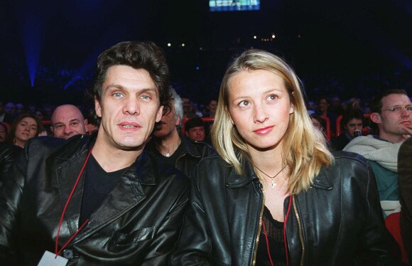 Marc Lavoine et son ex-femme Sarah Poniatowski - Championnat du monde des poids légers boxe WBA à Paris le 11 avril 1999