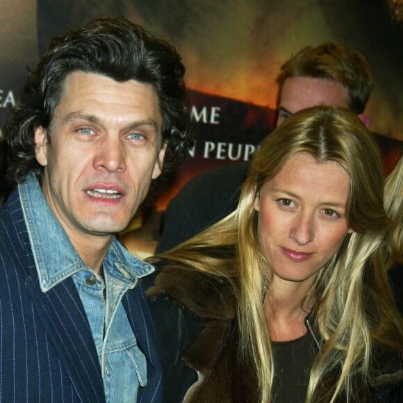 Marc Lavoine et Sarah Poniatowski - Première du film "Gangs of New York" à l'UGC Normandie à Paris le 7 janvier 2003