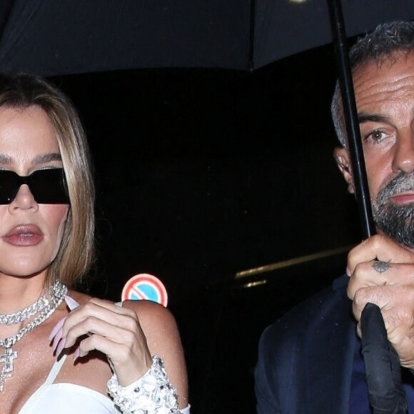 Khloe Kardashian arrive à la soirée "Dolce & Gabbana" lors de la Fashion Week de Milan (MLFW), le 24 septembre 2022. 