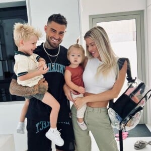 Jessica Thivenin et Thibault Garcia avec leurs enfants Maylone et Leewane