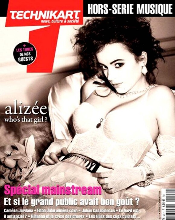 Alizée en couverture du dernier hors-série musique de Technikart, janvier 2010 !