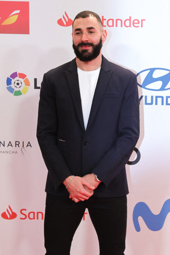 Karim Benzema au photocall de la soirée des "AS Sports Awards 2021" à Madrid, le 14 décembre 2021. © Irina R. Hipolito/AFP7 via Zuma Press/Bestimage