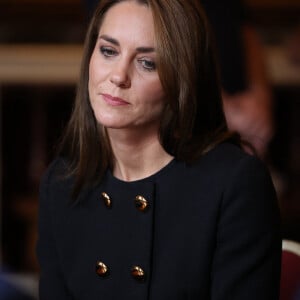 Catherine (Kate) Middleton, princesse de Galles, rencontre des bénévoles et du personnel opérationnel au Windsor Guildhall à Windsor, Royaume Uni, le 22 septembre 2022, afin de les remercier de leur implication dlors des funérailles de la La reine Elisabeth II au château de Windsor. 