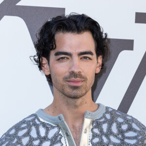 Joe Jonas - Photocall du défilé Louis Vuitton Collection Femme Prêt-à-porter Printemps/Eté 2023 lors de la Fashion Week de Paris (PFW), France, le 4 octobre 2022. © Olivier Borde/Bertrand Rindoff Petroff/Bestimage 