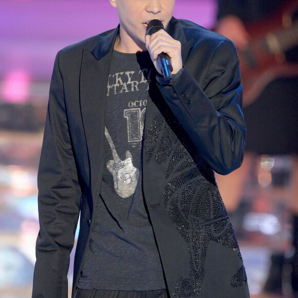 Grégory Lemarchal (Gagnant de la Star Academy 4) - Election Miss Europe 2005 au palais des sports de Paris.