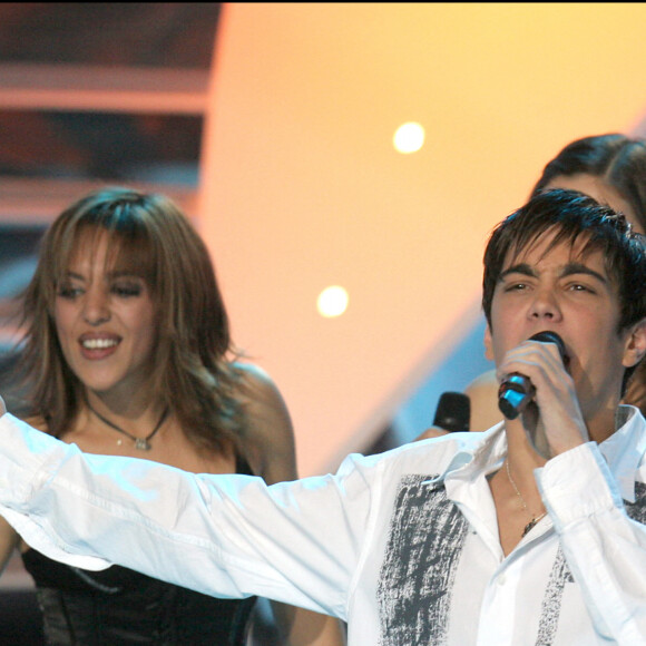 Grégory Lemarchal et Hoda de la Star Academy - Cérémonie de Miss France 2005