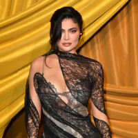 Kylie Jenner : Tendres retrouvailles avec son fils de 8 mois, elle explique pourquoi elle a changé son prénom