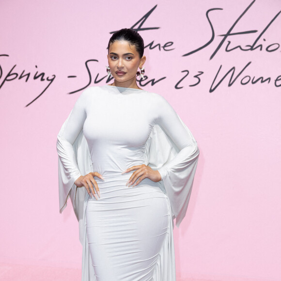 Kylie Jenner - Photocall du défilé de mode prêt-à-porter printemps-été 2023 Femmes "Acne Studios" lors de la fashion week de Paris. Le 28 septembre 2022 © Olivier Borde / Bestimage 