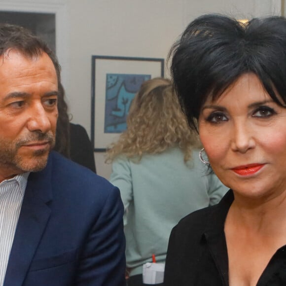 Exclusif - Bernard Montiel, Liane Foly - Sketch "L'après dîner" - Tournage de l'émission "Sketch Story" à Neuilly-sur-Seine. Le 23 septembre 2022 C'est l'une des nouveautés de cette rentrée 2022. Samedi 8 octobre à 21h10, retrouvez " Sketch Story ", la nouvelle création originale de France 2© Christophe Clovis / Bestimage 