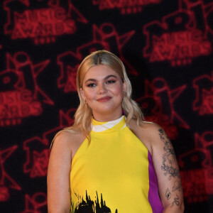 Louane Emera lors de la 23ème édition des NRJ Music Awards 2021 au Palais des Festivals de Cannes, le 20 novembre 2021. © Rachid Bellak/Bestimage