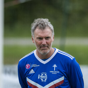 Info - Laurent Blanc devient le nouvel entraineur de l'Olympique Lyonnais - Semi Exclusif - Laurent Blanc lors du match d'inauguration du stade Charles de Gaulle à Colombey-les-Deux-Églises entre le Variétés Club de France et le club local le 6 juin 2021. Ce match contre le FC Colombey a été joué au profit de la Fondation Anne-de-Gaulle © Pierre Perusseau / Bestimage