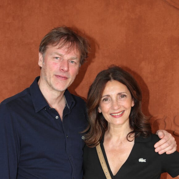 Théma - Les amoureux de Roland Garros - Valérie Karsenti et son compagnon François Feroleto au village (Jour 7) lors des Internationaux de France de Tennis de Roland Garros 2022 à Paris, France, le 28 mai 2022. © Bertrand Rindoff/Bestimage 