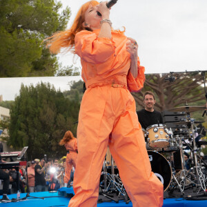 Axelle Red se produit à la cérémonie d'ouverture du 37ème festival international de la mode, de la photographie et des accessoires. 13 octobre, 2022, Hyères. @ Photo by Jana Call me J/ABACAPRESS.COM