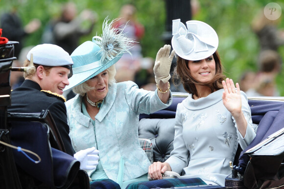 Camilla Parker Bowles, Kate Middleton et le prince Harry - Cérémonie "Trooping the colour" pour l'anniversaire de la reine. Londres, le 16 juin 2012.