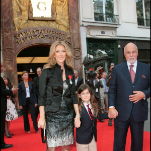 Céline Dion, son mari René Angélil et leur fils René-Charles - René Angélil fait son entrée au musée Grévin à Paris le 22 mai 2008